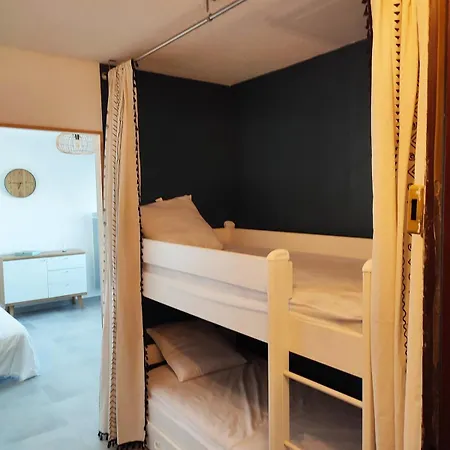 아파트 Avec Coin Nuit A Deux Pas De La